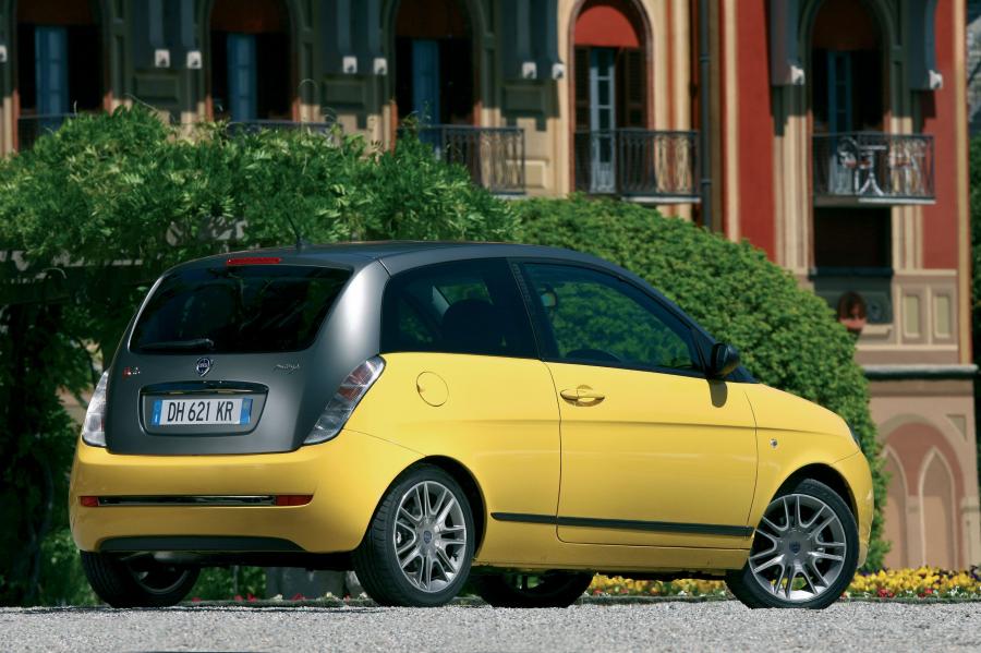  Lancia Ypsilon Sport by MomoDesign (843) 2007 года  (фото 58 из 69)